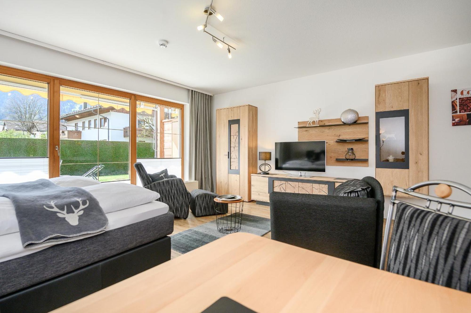 Appartamento Sonnenstrahl Garmisch-Partenkirchen Esterno foto